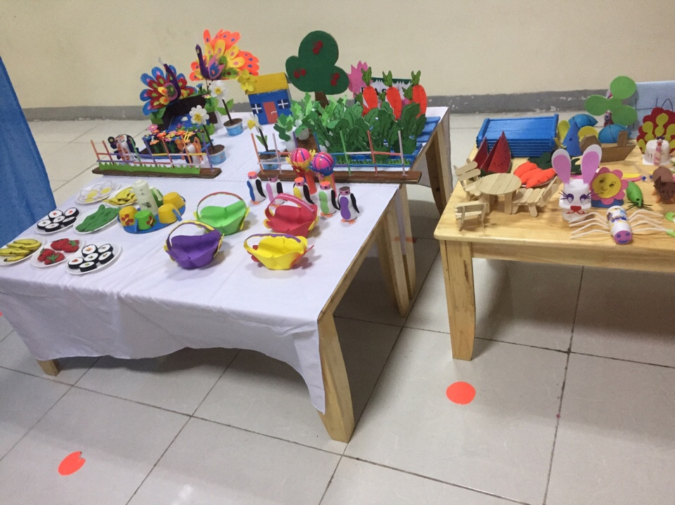 Cuộc thi làm đồ dung đồ chơi tự tạo dành cho giáo viên